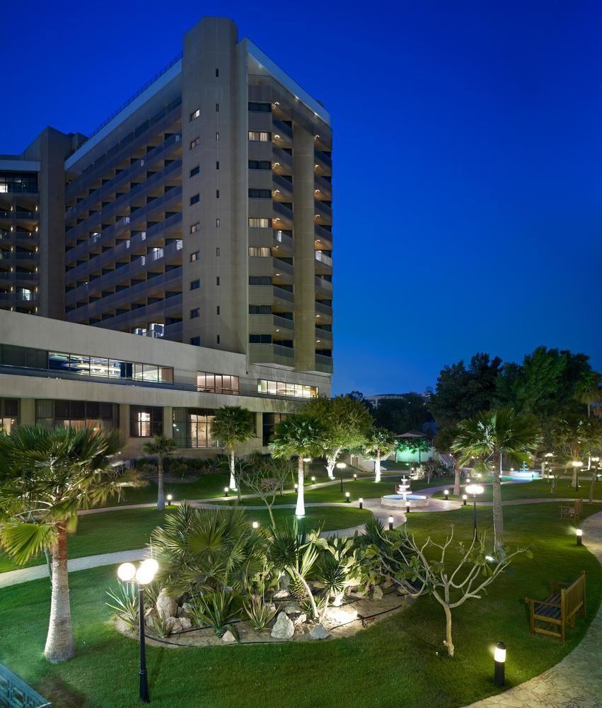 Le Meridien Al Khobar Hotel Exterior foto